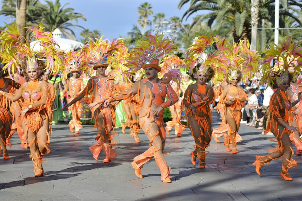 Puerto de la Cruz se despide del Carnaval a lo grande