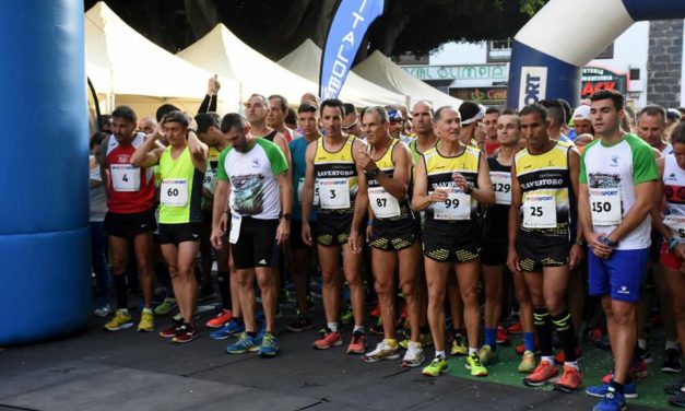 Medio millar de corredores disputarán la cuarta edición de la Carrera Urbana Clínica del Pie Luengo- 5 km Hotel Vallemar